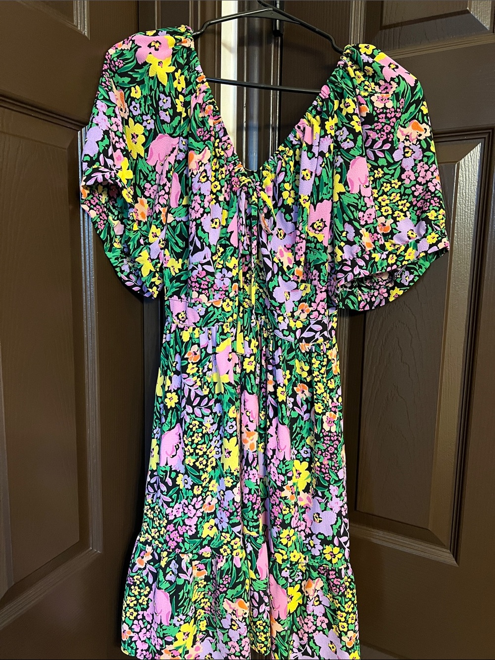 Donna Morgan Floral Puff-Sleeve V-Neck Dress in Green, Pink, Yellow, Purple